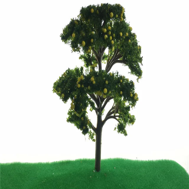 Miniature plastic trees, 11cm, 3 pieces 