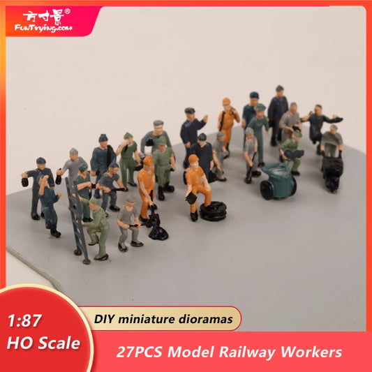 Figures, HO scale, 27 pieces 