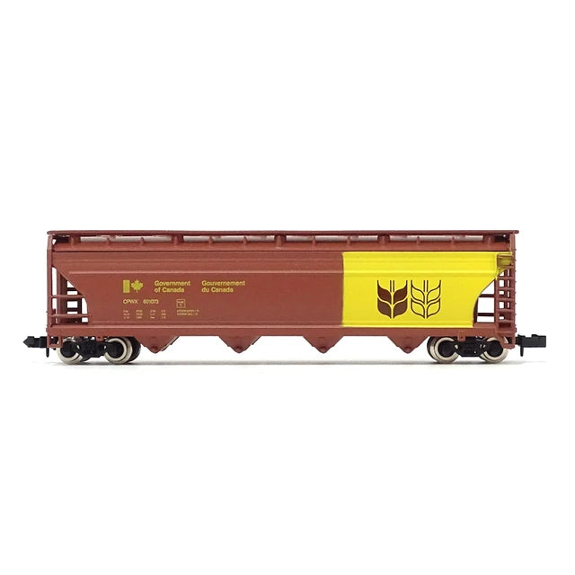 Yellow grain wagon, scale N 1/160 