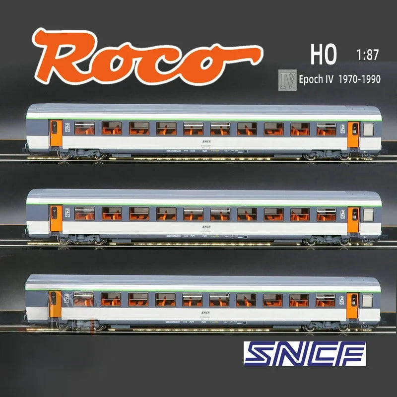 Coffret de 3 voitures Corail. Marque ROCO, échelle HO 1/87 SNCF