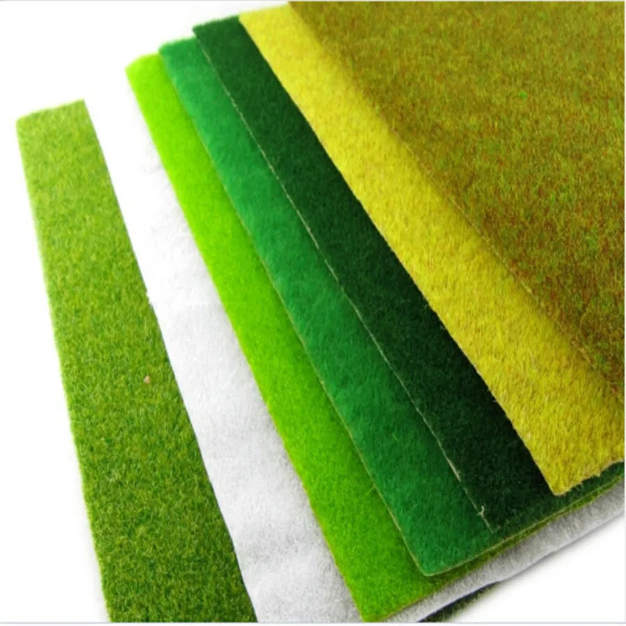 Grass Landscape Mat 25cm x 25cm 