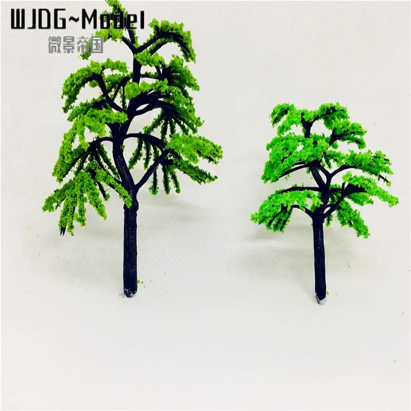 100 miniature trees, height 9.5cm, in ABS plastic